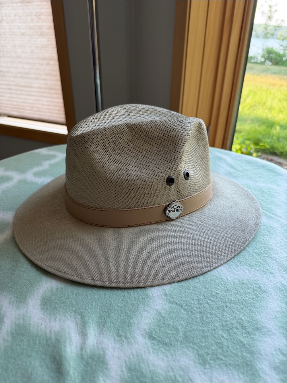Beige Panama Style Fedora Hat with Tan Band size XL Nicol Hats